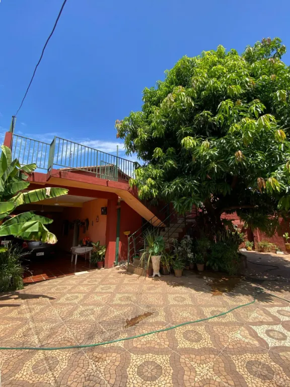 Vendo casa más salón comercial en Luque — foto 3