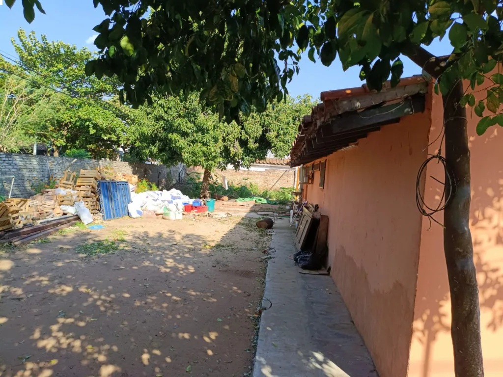 TERRENO EN ESQUINA 459 M² – AV. JOSÉ MONTERO ESQ. ALEJO GARCÍA — foto 2