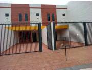 Aquilo Duplex de 3 dormitorios en Barrio Miraflores de San Lorenzo zona Supermercado Archi