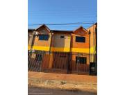 Aquilo Duplex de 3 dormitorios en Barrio Miraflores de San Lorenzo zona Plaza la Amistad
