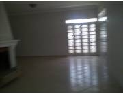 🏡 Vendo casa en Ykua Sati – Excelente ubicación y cerca de todo !!!!!!!