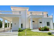 Vendo Residencia en Paraná Country Club con vista al campo de golf – 1.000 m²