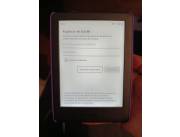 Kindle 10 con estuche 8GB