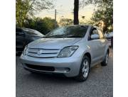 Toyota IST 2004