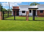 Casa Moderna zona Itapuami Luque